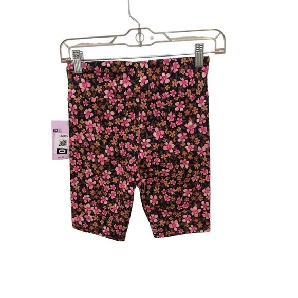 WILD Fable Women Short Size S Black With Multicolor Flower - Picture 2 of 3